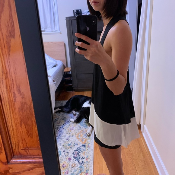 BCBG Black/white cut-out party tank top - Picture 6 of 11